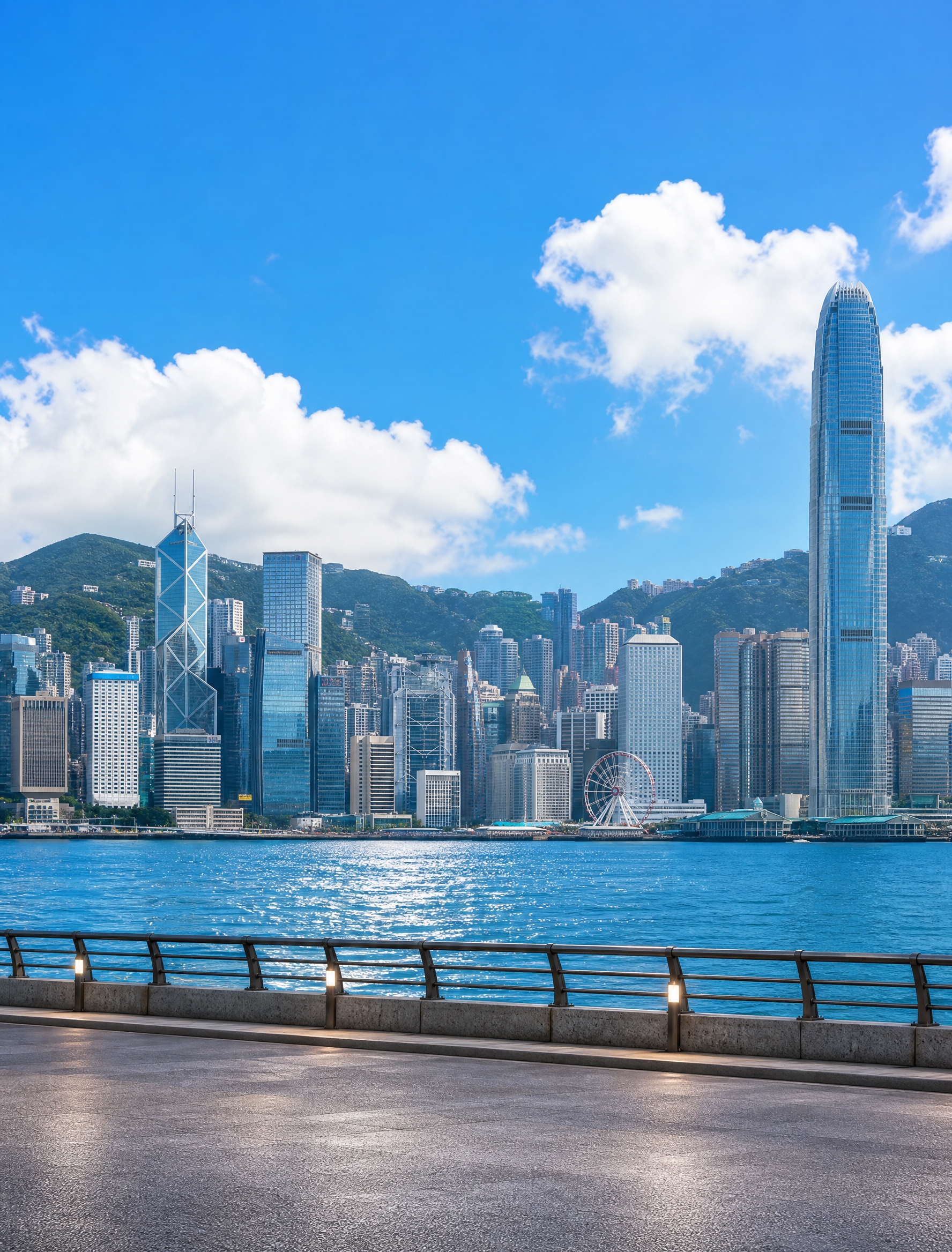 将这张图片的背景提取并修改为白天场景，移除所有车辆和文字，保留… - 图片创意预览
