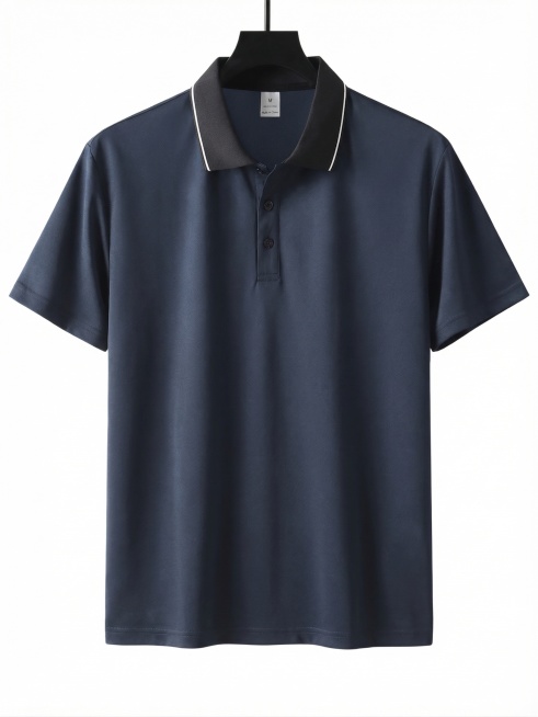 去除图片下方的手，理顺衣服的褶皱和纹理，保持衣服原本的深蓝色和款式，背景为纯白色预览效果