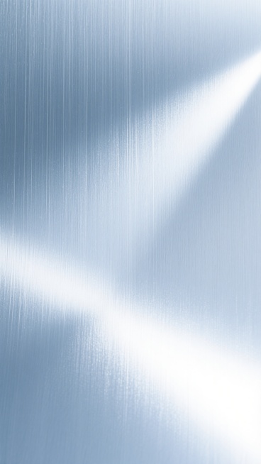 金属拉丝质感背景，表面布满细密平行的纵向拉丝纹理，呈现出冷冽的银白色调，光线从右上角以45度角斜射，在右下角形成明亮的高光区域，左上角和左下角则有柔和的阴影过渡，整体具有强烈的金属光泽和细腻的磨砂触感，色彩改为带有轻微蓝调的冷银色，光线强度增强20%，高光区域面积扩大并呈现出更明显的光斑效果，保持简洁的纯色背景样式，无任何文字和图案元素。预览效果