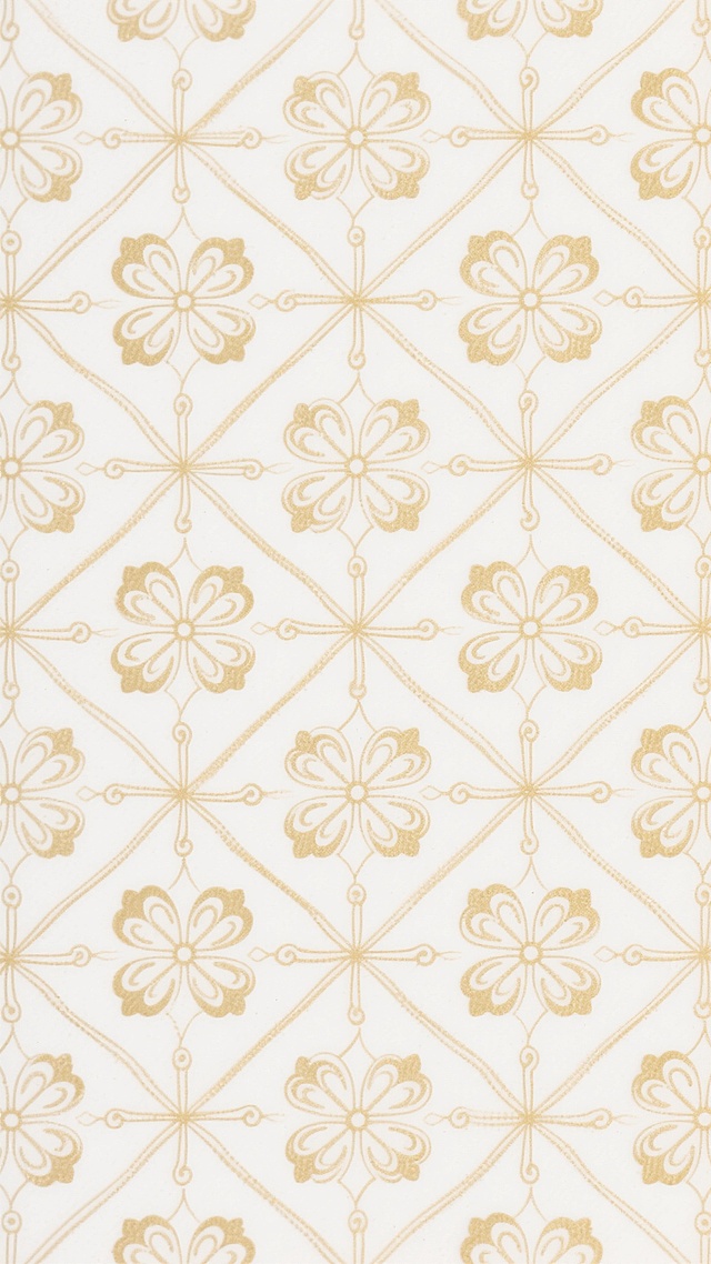 中式传统风格底纹图案，白色背景上以金色细线勾勒，整体呈现连续对称的几何纹样，将原有的四瓣花形与十字连接组合的图案变换为卷草纹与回纹交织的经典中式纹样，线条流畅细腻，构图疏密有致，保持传统吉祥寓意与雅致韵味，具有明显的中国传统文化装饰特色。