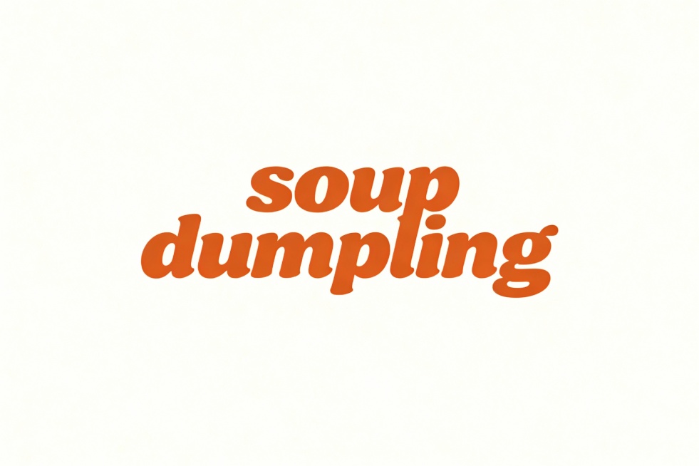 按照这种形式设计一组“soup dumpling”的字体LOGO，注意符合食品调性，不需要出现包子图形，只设计字母即可预览效果