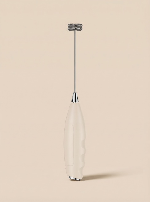 将这个电动搅拌器产品放置在纯净的纯色背景上，产品立在纯色背景上添加真实接触阴影，不要悬空，提升画质，保留产品原有结构和细节，超清画质，智能降噪，细节锐化预览效果