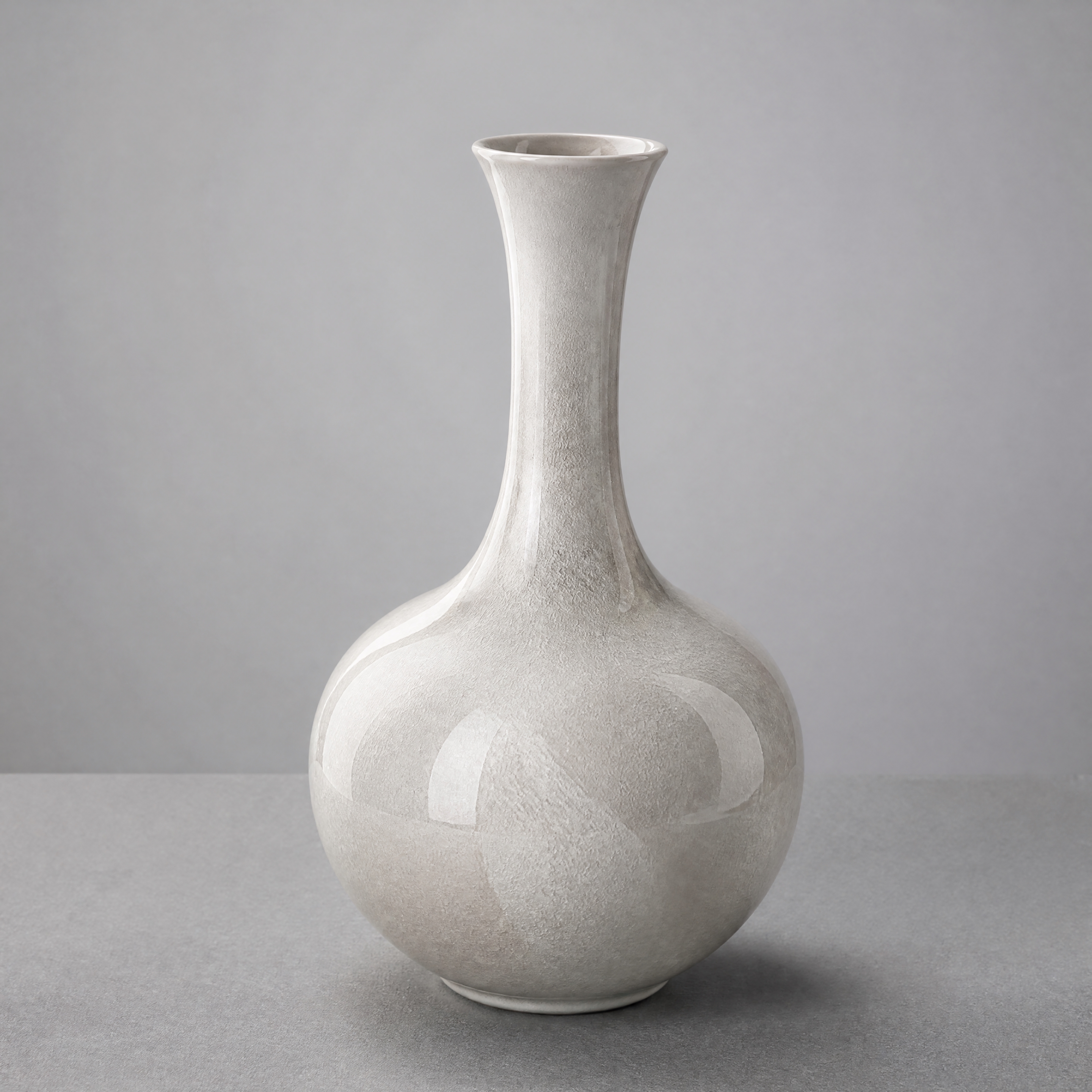 超写实产品摄影。 主体：陶瓷花瓶严格参照上传产品图，完整保留所… - 图片创意预览